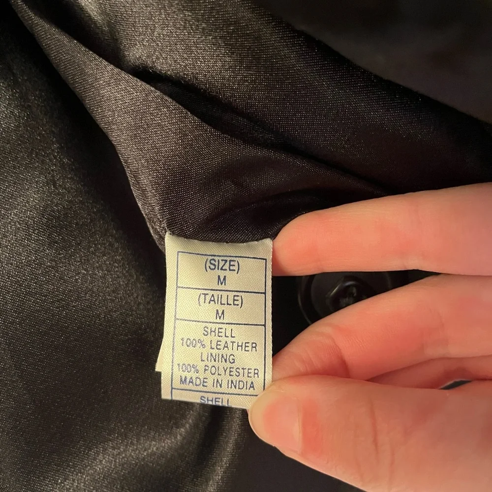 Leather Jacket - Size Medium - Picture 3 of 4